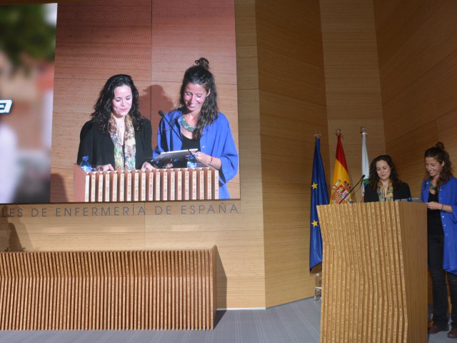 07Lola Vera y María Escobar